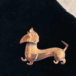 Vintage 50’s copper dachshund brooch